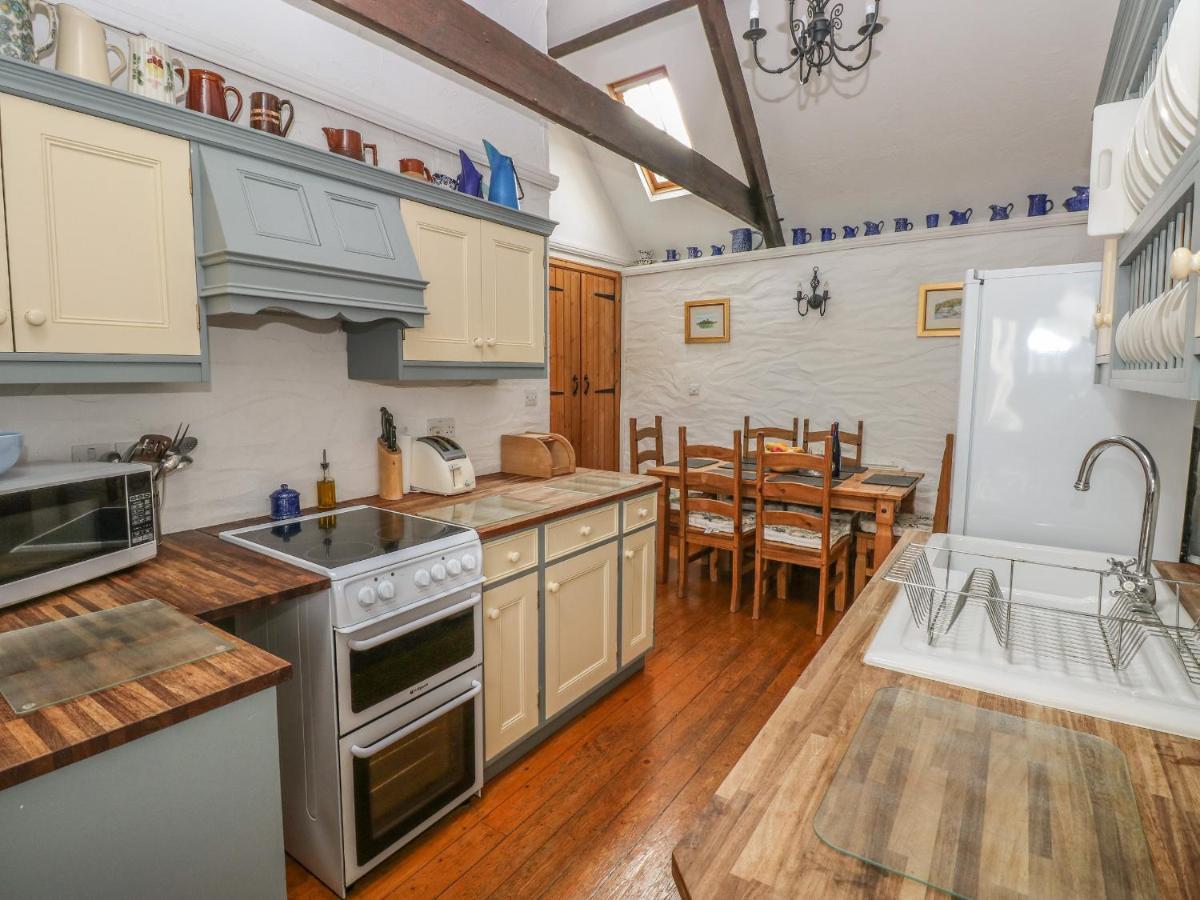 Heather Cottage Milford Haven Extérieur photo